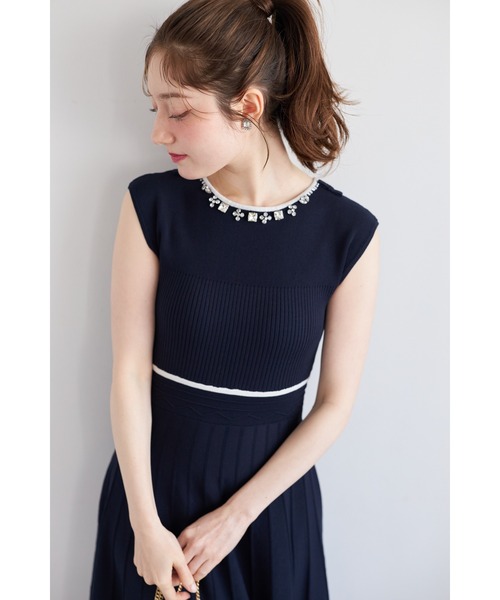 新品タグ付 トッコクローゼット プリーツニットワンピース トッコクローゼット tocco closet リボン＆ビジュー付き配色