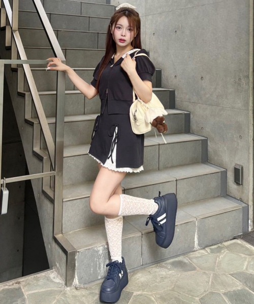 one after another NICE CLAUP(ワンアフターアナザーナイスクラップ)の「【新色追加】プラットフォームリボンカスタムスニーカー(スニーカー・レディース・ホワイト/ネイビー/サックスブルー・S/M/L)」の4枚目の写真