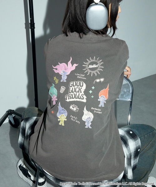 Anchor Smith(アンカー スミス)の「Good Luck Trolls 別注 ヴィンテージ加工 オーバーサイズプリント半袖Tシャツ/ グッドラックトロールズ(Tシャツ/カットソー・レディース・ブラック/アイボリー/ピンク・M/L)」の6枚目の写真