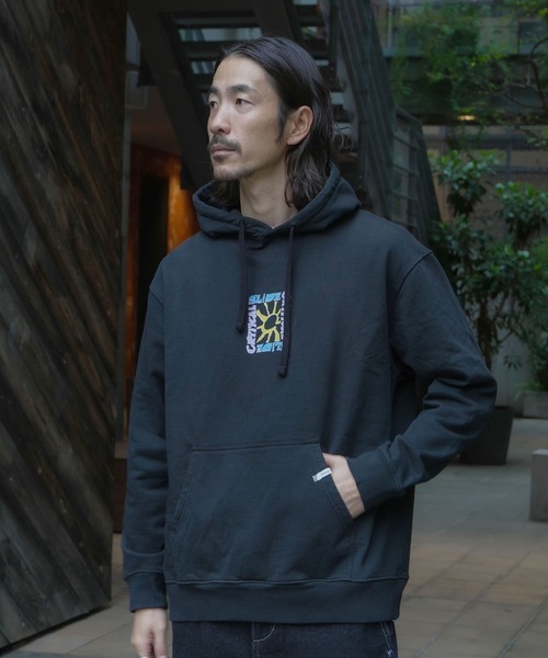 TCSS(ティーシーエスエス)の「CREW/Critical Slide(クリティカルスライド)TCSSブランドロゴオリジナルバックプリントプルオーバーパーカー(パーカー・メンズ・ホワイト/ブラック・MEDIUM/LARGE/X-LARGE)」の12枚目の写真