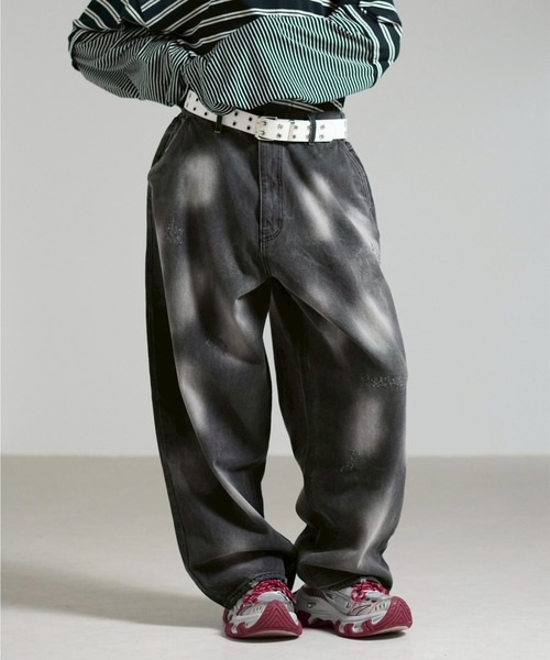 Chikashitsu +（チカシツプラス）の「【Chikashitsu +】point wash balloon denim pants / 【チカシツプラス】ポイントウォッシングバルーンデニムパンツ（デニムパンツ・メンズ・ブラック/グレー・M/L）」の16枚目の写真