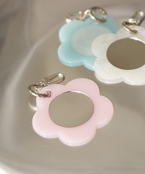 ROPE' PICNIC（ロペピクニック）の「フラワーミラーキーホルダー（キーホルダー・レディース・ブルー系その他4/ホワイト系その他/ピンク・FREE）」の3枚目の写真