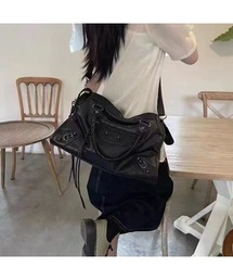 MEMECLE(�����N��)�́y MEMECLE / �����N�� �z�t�F�C�N���U�[�V�����_�[�o�b�O(�V�����_�[�o�b�O)