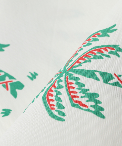 SUN SURF(サンサーフ)の「SUN SURF / サンサーフ SCATTERED PALMTREENATIONAL(シャツ/ブラウス・メンズ・ホワイト系その他・MEDIUM/LARGE/X-LARGE)」の6枚目の写真