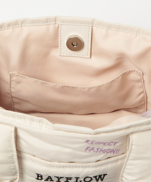 BAYFLOW（ベイフロー）の「刺繍パフロゴトートS（トートバッグ・レディース・オフホワイト・FREE）」の14枚目の写真