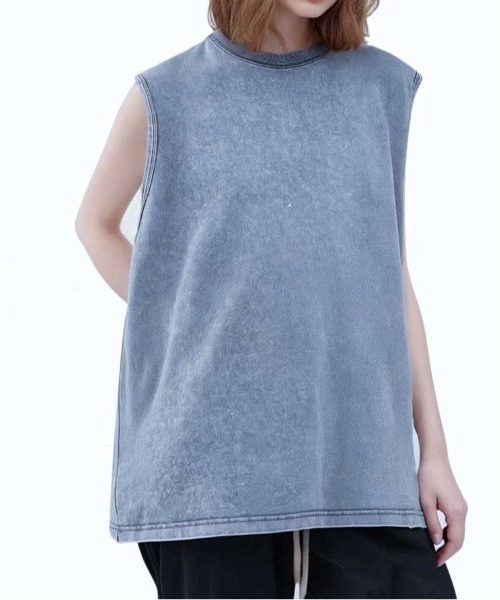 JOHNNY WOLF(ジョニーウルフ)の「SCUTUM オーバーサイズ ピグメント ノースリーブTシャツ(Tシャツ/カットソー・メンズ・ブラック/モカ/インディゴブルー/カーキ/オフホワイト・L/M)」の19枚目の写真