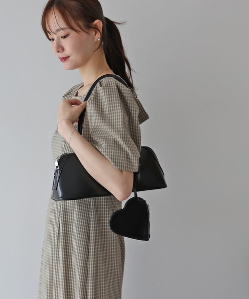 BLUEEAST(ブルーイースト)の「ハートポーチ付きフルートショルダーバッグ(ハンドバッグ・レディース・ホワイト/レッド/ブラック・FREE)」の9枚目の写真