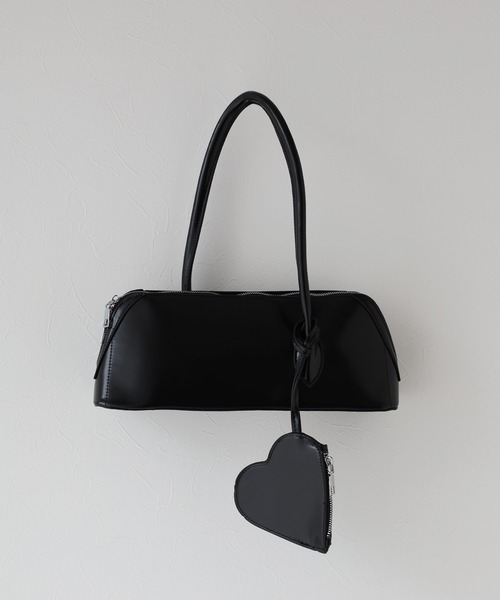 BLUEEAST(ブルーイースト)の「ハートポーチ付きフルートショルダーバッグ(ハンドバッグ・レディース・ホワイト/レッド/ブラック・FREE)」の14枚目の写真