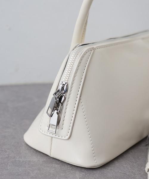 BLUEEAST(ブルーイースト)の「ハートポーチ付きフルートショルダーバッグ(ハンドバッグ・レディース・ホワイト/レッド/ブラック・FREE)」の15枚目の写真