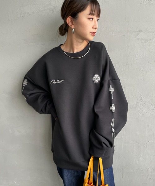 PENDLETON（ペンドルトン）の「[PENDLETON/ペンドルトン] 別注 ネイティブ柄 ダンボールニット クルーネックスウェット（スウェット・レディース・ブラック/グレイッシュベージュ/チャコール・S/M/L/XL）」の11枚目の写真