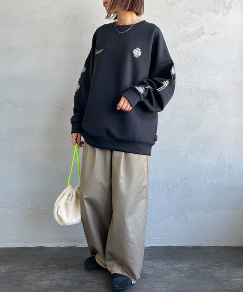 PENDLETON（ペンドルトン）の「[PENDLETON/ペンドルトン] 別注 ネイティブ柄 ダンボールニット クルーネックスウェット（スウェット・レディース・ブラック/グレイッシュベージュ/チャコール・S/M/L/XL）」の5枚目の写真