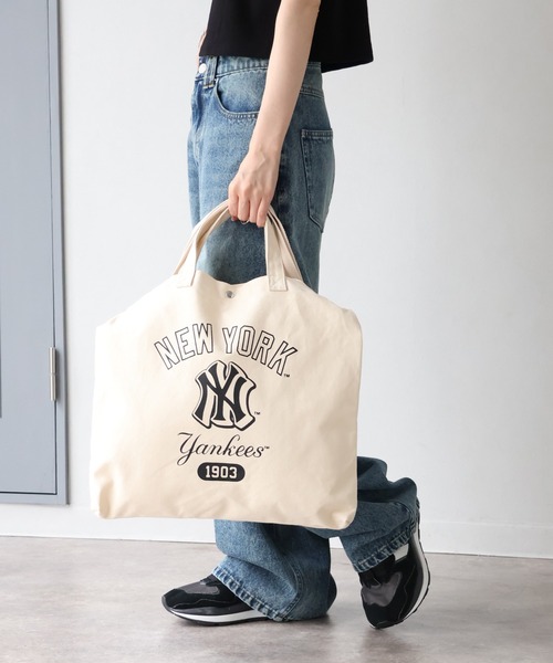 MLB（メジャーリーグベースボール）の「【MLB/メジャーリーグベースボール】2WAYコットンキャンバスショルダーバッグ（ショルダーバッグ・メンズ・アイボリー系1/アイボリー系2/アイボリー系3・FREE）」の20枚目の写真