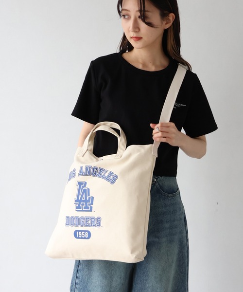 MLB（メジャーリーグベースボール）の「【MLB/メジャーリーグベースボール】2WAYコットンキャンバスショルダーバッグ（ショルダーバッグ・メンズ・アイボリー系1/アイボリー系2/アイボリー系3・FREE）」の14枚目の写真