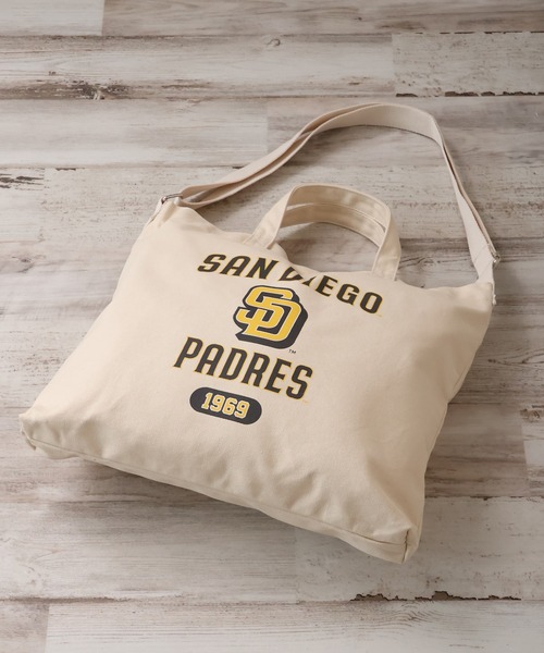 MLB（メジャーリーグベースボール）の「【MLB/メジャーリーグベースボール】2WAYコットンキャンバスショルダーバッグ（ショルダーバッグ・メンズ・アイボリー系1/アイボリー系2/アイボリー系3・FREE）」の9枚目の写真