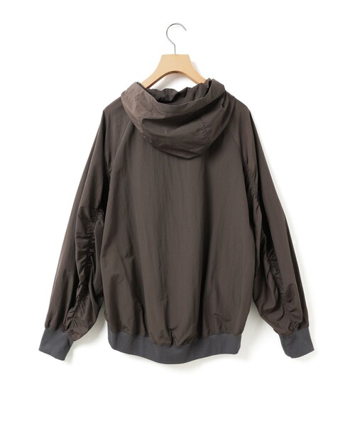 MidiUmi（ミディウミ）の「MidiUmi フード付きブルゾン（ダウンジャケット/コート・レディース・チャコールグレー/ベージュ・FREE）」の18枚目の写真