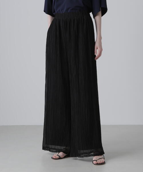ADORE(アドーア)の「シアーランダムプリーツパンツ(その他パンツ・レディース・ベージュ/ブラック・38)」の2枚目の写真