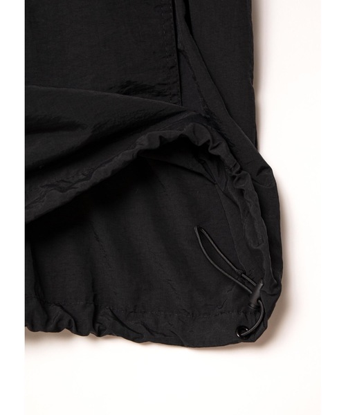 APPLEBUM（アップルバム）の「Nylon Anorak Parka（ブルゾン・メンズ・ブラック/ネイビー・MEDIUM/X-LARGE/LARGE）」の8枚目の写真