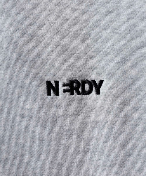 NERDY（ノルディ）の「ベレンクロゴスウェットシャツ（スウェット・メンズ・ホワイト/ブラック・SS/M/L/LL/S）」の6枚目の写真