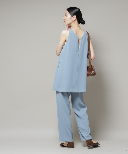 NANO universe（ナノユニバース）の「ダブルクロスノースリーブブラウス×パンツセットアップ（つなぎ/オールインワン・レディース・ブルー/ブラック・S/M）」の17枚目の写真