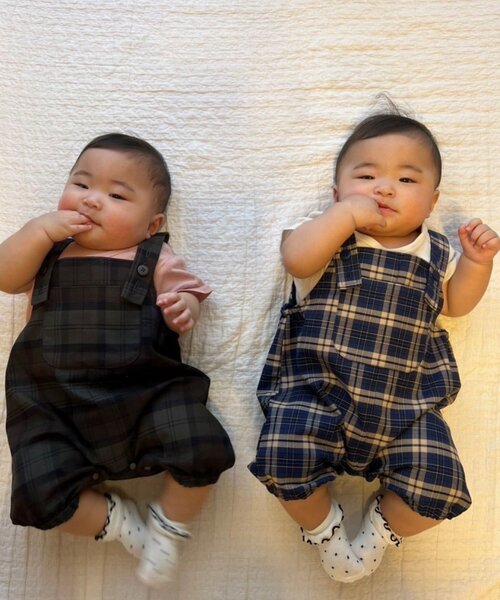 CIAOPANIC TYPY（チャオパニックティピー）の「【KIDS/BABY】チェック柄サロペットロンパース（ロンパース・キッズ・グレー/ブルー/レッド/カーキ・80）」の11枚目の写真