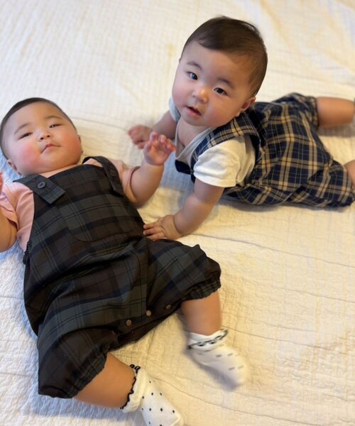 CIAOPANIC TYPY（チャオパニックティピー）の「【KIDS/BABY】チェック柄サロペットロンパース（ロンパース・キッズ・グレー/ブルー/レッド/カーキ・80）」の13枚目の写真