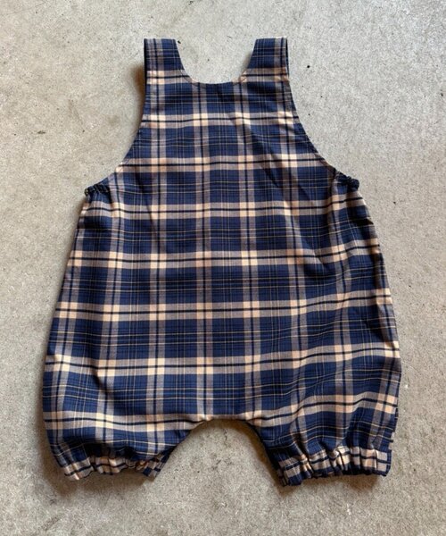 CIAOPANIC TYPY（チャオパニックティピー）の「【KIDS/BABY】チェック柄サロペットロンパース（ロンパース・キッズ・グレー/ブルー/レッド/カーキ・80）」の14枚目の写真