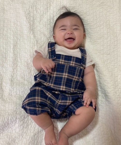 CIAOPANIC TYPY（チャオパニックティピー）の「【KIDS/BABY】チェック柄サロペットロンパース（ロンパース・キッズ・グレー/ブルー/レッド/カーキ・80）」の4枚目の写真