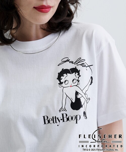GALLEST(ギャレスト)の「【Betty Boop(TM)】サイドプリントTシャツ(Tシャツ/カットソー・レディース・ホワイト/ブラック・38)」の1枚目の写真