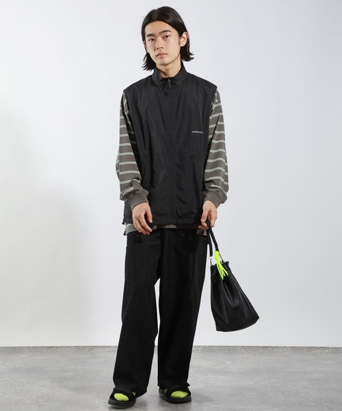 BAYFLOW(ベイフロー)の「SNOWボーダーTシャツ(Tシャツ/カットソー・メンズ・ブラウン/オフホワイト/チャコールグレー・MEDIUM/LARGE)」の7枚目の写真