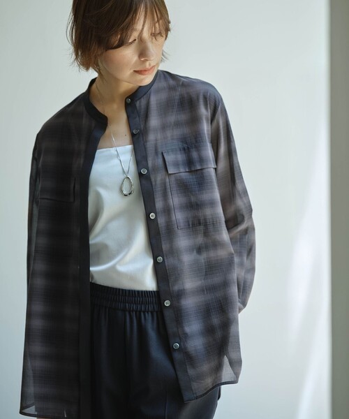 ICB(アイシービー)の「シアーボイル バンドカラーシャツ(シャツ/ブラウス・レディース・ブラック系/ライトイエロー系/パイングリーン系/ブラック系4・46/44/42)」の10枚目の写真