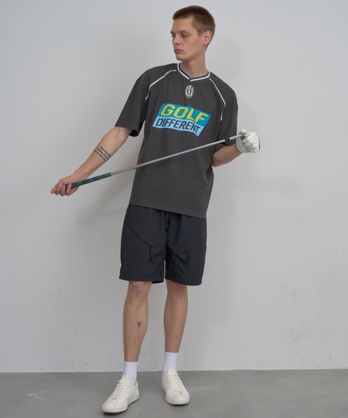 Mid 90s Club(ミッドナインティーズクラブ)の「Nylon Utility Simple Logo Shorts(その他パンツ・メンズ・ベージュ/ブラック・X-LARGE/LARGE/MEDIUM)」の14枚目の写真