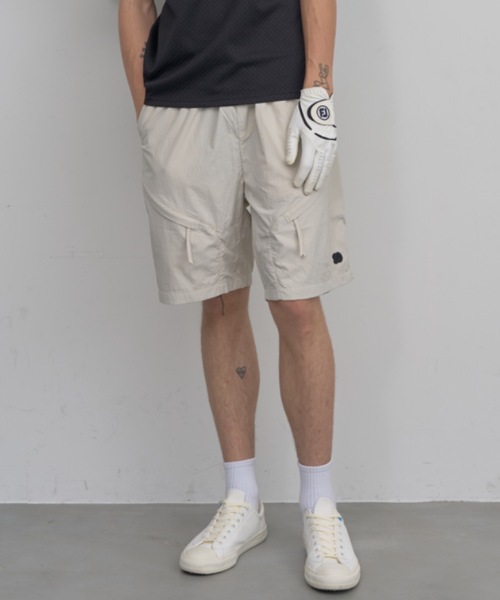 Mid 90s Club(ミッドナインティーズクラブ)の「Nylon Utility Simple Logo Shorts(その他パンツ・メンズ・ベージュ/ブラック・X-LARGE/LARGE/MEDIUM)」の20枚目の写真