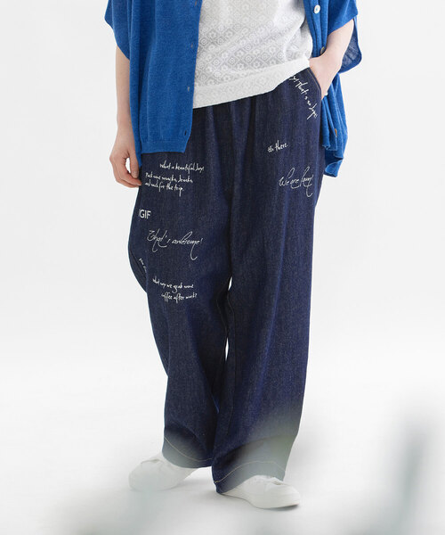 nop de nod(ノップドゥノッド)の「メッセージロゴプリントパンツ(その他パンツ・レディース・ベージュ/キャメル/カーキ/インディゴブルー・M)」の1枚目の写真