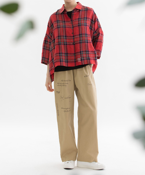 nop de nod(ノップドゥノッド)の「メッセージロゴプリントパンツ(その他パンツ・レディース・ベージュ/キャメル/カーキ/インディゴブルー・M)」の7枚目の写真
