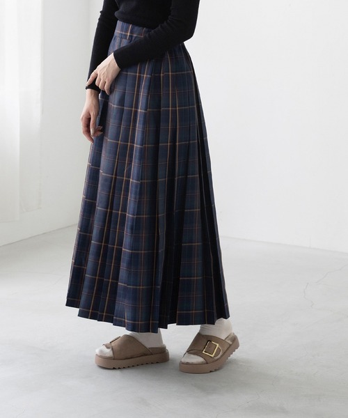 welleg(ウェレッグ)の「ゴールドバックル 厚底ファーサンダル(サンダル・レディース・ブラック/キャメル/ベージュ・S/M/L)」の17枚目の写真