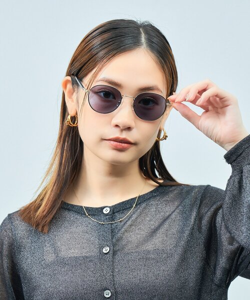 UNITED ARROWS（ユナイテッドアローズ）の「【WEB限定】Zoff｜UNITED ARROWS｜ボストン型 調光サングラス｜紫外線で色が変わる メタル 紫外線対策 UVカット ユニセックス ユナイテッドアローズ（サングラス・レディース・ブラック/ブラウン・FREE）」の14枚目の写真
