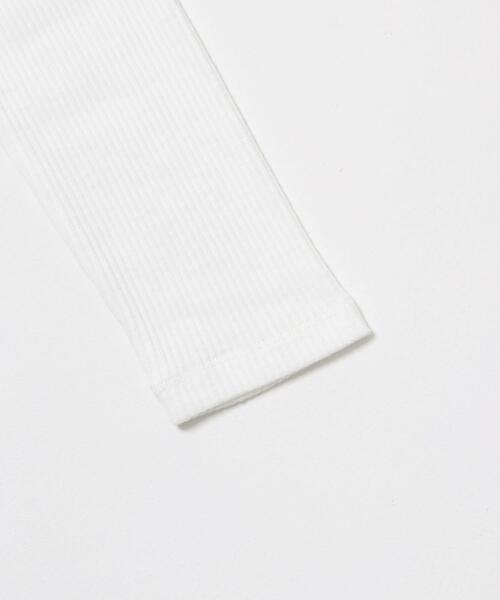 URBAN RESEARCH(アーバンリサーチ)の「カットアウトリブトップス(Tシャツ/カットソー・レディース・チャコールグレー/オフホワイト/カーキ・FREE)」の12枚目の写真