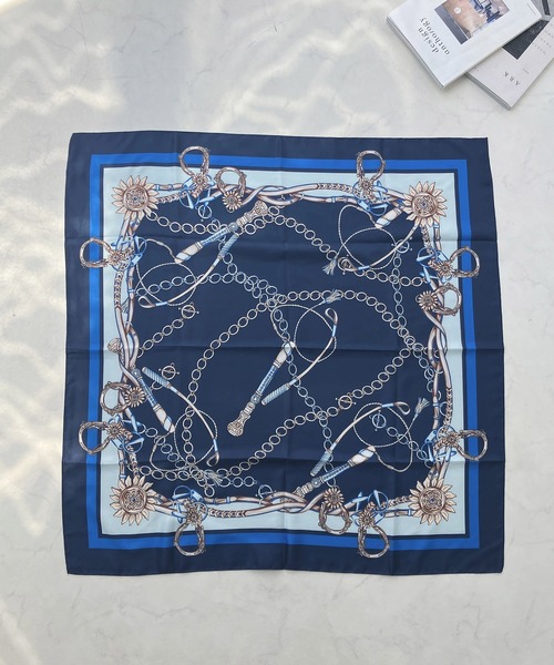 AS KNOW AS plus(アズノゥアズプラス)の「ヴィンテージ風大判スカーフ 90×90(バンダナ/スカーフ・レディース・F/E/D/C/B/A/H/J/K/L/G/I・FREE)」の15枚目の写真