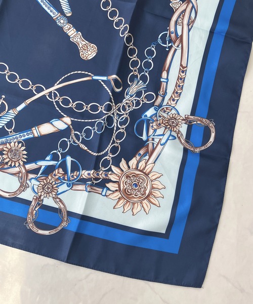 AS KNOW AS plus(アズノゥアズプラス)の「ヴィンテージ風大判スカーフ 90×90(バンダナ/スカーフ・レディース・F/E/D/C/B/A/H/J/K/L/G/I・FREE)」の16枚目の写真