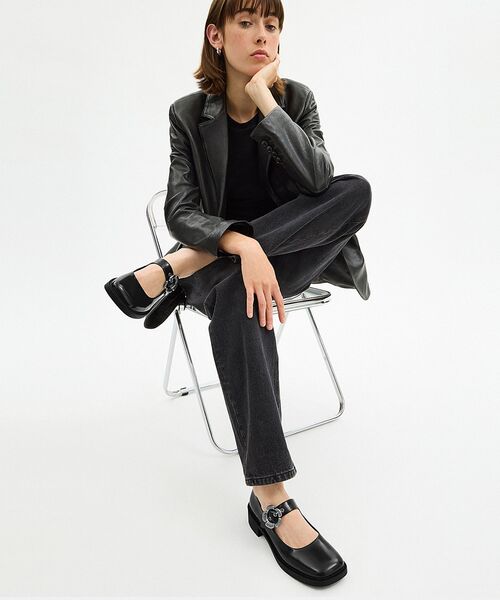 COACH（コーチ）の「ティー ローズ メリー ジェーン（パンプス・レディース・ブラック系その他・6/6.5/7/8/5）」の2枚目の写真