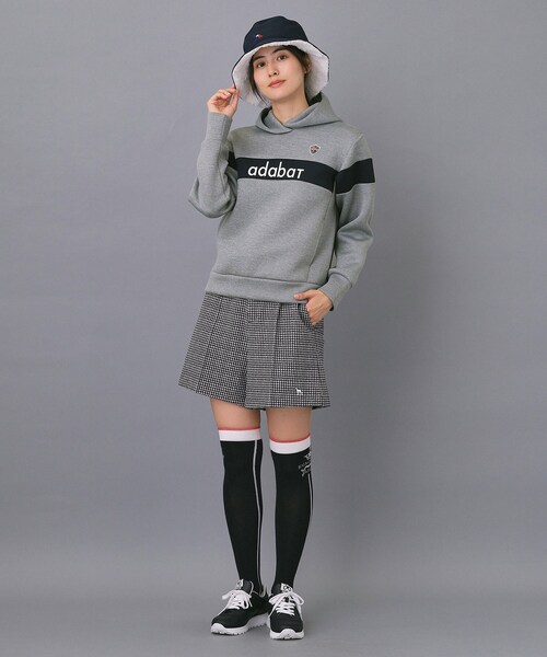 adabat（アダバット）の「【ADABAT NAVY】ブロッキングラインロゴフーディー（パーカー・レディース・グレー/ネイビー・38/40/42）」の9枚目の写真