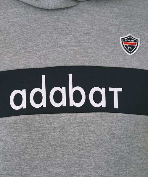 adabat（アダバット）の「【ADABAT NAVY】ブロッキングラインロゴフーディー（パーカー・レディース・グレー/ネイビー・38/40/42）」の7枚目の写真