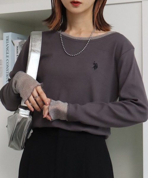 U.S. POLO ASSN.(ユーエスポロアッスン)の「【U.S. POLO ASSN./ユーエスポロアッスン】ロゴ刺繍 ラメシア― ロングスリーブ Tシャツ(Tシャツ/カットソー・レディース・ブルー/ブラウン/チャコールグレー/ホワイト・L/XL/M)」の2枚目の写真