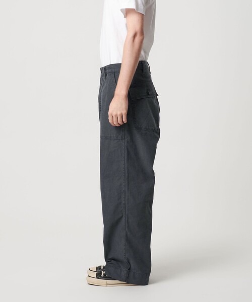 BEAUTY&YOUTH UNITED ARROWS(ビューティーアンドユースユナイテッドアローズ)の「バック サテン ベイカー パンツ NO.9(カーゴパンツ・メンズ・オリーブ/ブラック・XL/S/M/L)」の9枚目の写真