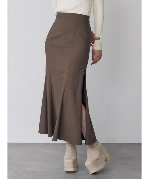 MURUA(ムルーア)の「スリットマーメイドスカート(スカート・レディース・ブラック/ブラウン/その他2・1/2)」の6枚目の写真