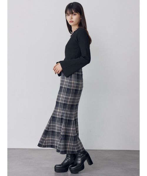 MURUA(ムルーア)の「スリットマーメイドスカート(スカート・レディース・ブラック/ブラウン/その他2・1/2)」の19枚目の写真