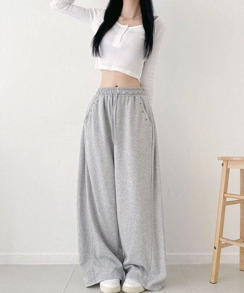 VIVID LADY（ビビッドレディー）の「サイドウエストタック ワイド スウェットパンツ（スウェットパンツ・レディース・グレー/ブラウン/ブラック・FREE）」の12枚目の写真