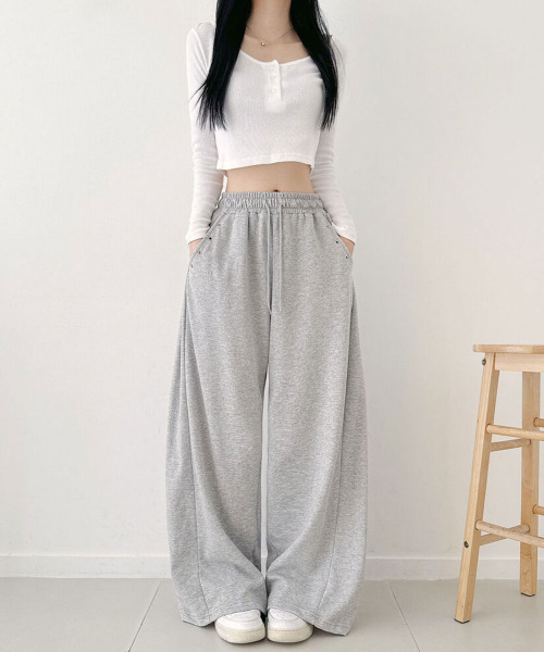 VIVID LADY（ビビッドレディー）の「サイドウエストタック ワイド スウェットパンツ（スウェットパンツ・レディース・グレー/ブラウン/ブラック・FREE）」の5枚目の写真