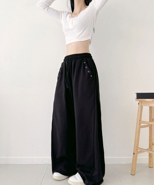 VIVID LADY（ビビッドレディー）の「サイドウエストタック ワイド スウェットパンツ（スウェットパンツ・レディース・グレー/ブラウン/ブラック・FREE）」の19枚目の写真