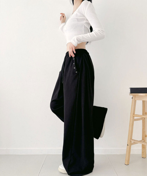 VIVID LADY（ビビッドレディー）の「サイドウエストタック ワイド スウェットパンツ（スウェットパンツ・レディース・グレー/ブラウン/ブラック・FREE）」の9枚目の写真